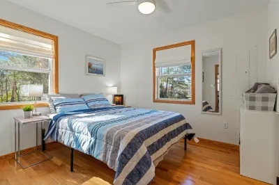 Close to Manteo Waterfront + 3 bedrooms + 2 baths + Outdoor Shower