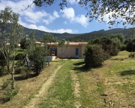 Splendid villa 5 minutes from the sea 索拉卡羅酒店