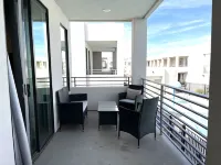 Poolside St. George Getaway, 4 BD/3.5 BA Lofts Townhome