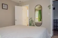 ☆Lovely 3BD private unit near Georgetown DT & SU☆