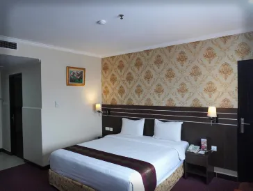 Grand Antares Hotel