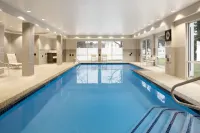 Hampton Inn Dover - Swimmingpools
