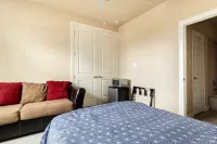 Private Bedroom Bathroom Suite Near East Downtown 휴스턴 대학 주변 호텔