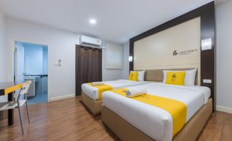 Lee's Mark Residence