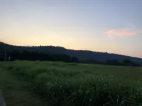 Ohio River Manor House<br>Experience the peace and quiet of a country residence!