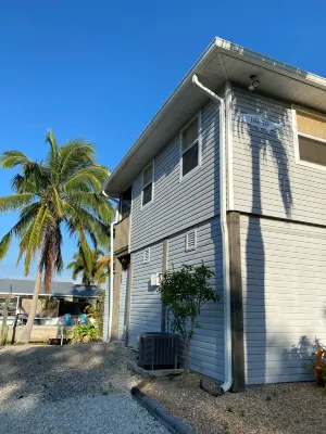 Bokellia Tarpon Retreat