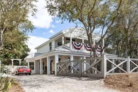 PRIVATE POOL - OCEAN VIEW - 5 star 30A near Prominence - 2 min WALK to sand