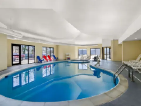 コンフォート スイーツ サレム - ロアノケ I-81 セーレムのホテル