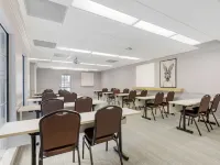 Sonesta ES Suites Dulles Airport Hotels in Hunter Mill