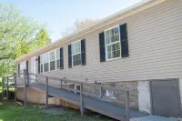Downtown Alex Bay home- Newly Renovated! Hotels near Heart Island