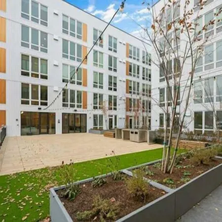 Free Secured Parking! Walk 2 Riverfront & Conv Center + EV Charger