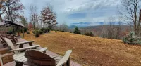 Private Stunning Mtn Views Wifi 6 Acres Jetted Tub 15 Min-Lake James EV Charger