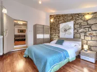 Rustica Hotel a Krsan