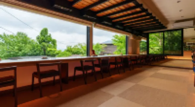 Yufuin-Rakuyu