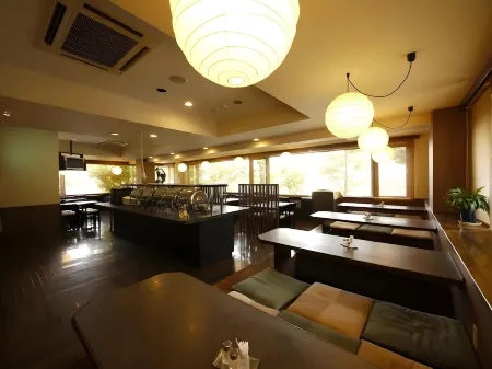 HOTEL ROUTE-INN IIDA Отели рядом со станцией JR Tenryukyo station