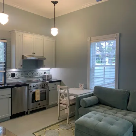 Oceanside Victorian Cottage Located On Scenic West Cliff Drive