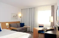 Novotel Breda Hotel dekat Wolfslaar Restaurant