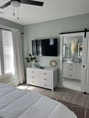 New Home in 2023 w/ Elevator! Perfect Family Getaway in Emerald Isle, Sleeps 11!