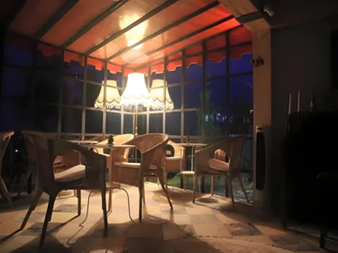 รูปภาพของลา ภูริเณ่ เขาใหญ่