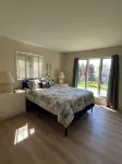 Little Bay Breeze: Charming Vacation Cottage in Petoskey