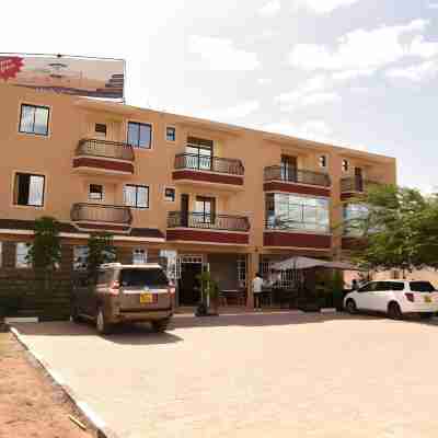 マラ フロンティア ホテル Hotel Exterior