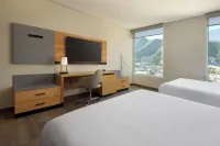 حياة بليس مونتيري فالي
