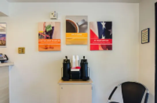 โมเทล 6 บาร์สโตว์ แคลิฟอร์เนีย