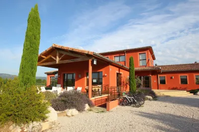 Domaine d'Agrippa Valence Hôtels à : Chanos-Curson