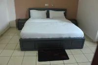 卡拉特波納普里索住宅酒店