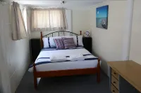 Sailors Rest Hotels in Manly