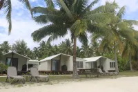Ranginuis Retreat Hotels in Aitutaki