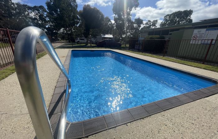 Acacia Caravan Park & Holiday Units