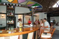 Southern Palms Beach Resort - bar