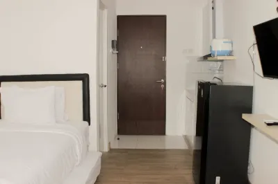 Comfy and Tidy Studio at Riverview Jababeka Apartment Hotel a Wangunharja
