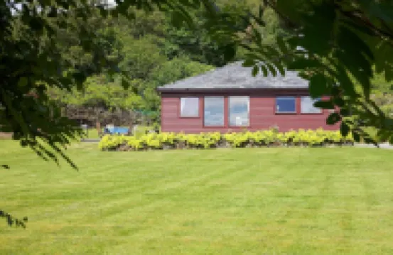 Comfortable Cottage With Spectacular Sea And Mountain Views