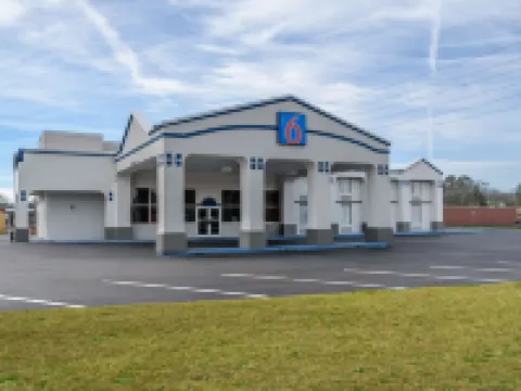Motel 6 Forsyth, GA – Tift College Hoteles en Forsyth
