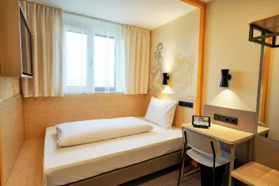 McDreams Hotel Ingolstadt Hotels in Oberstimm