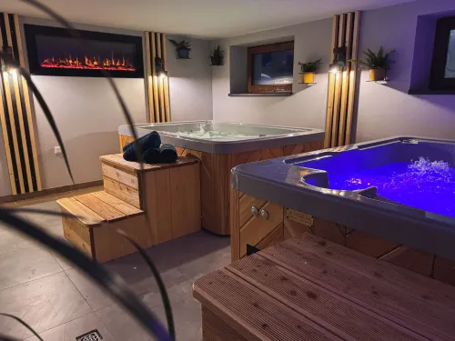 Apartamenty Wisła Krzywa 8, Wanna z hydromasażem, Basen zewnętrzny - spa