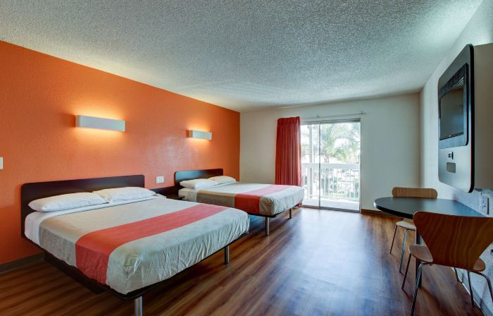 Motel 6 Santa Ana, CA - Irvine - Orange County Airport