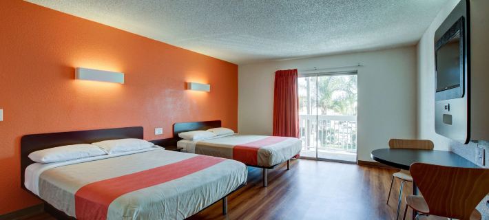 Motel 6 Santa Ana, CA - Irvine - Orange County Airport Hotels in Orange County