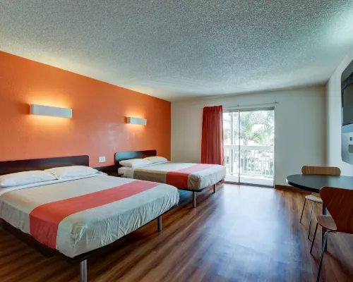 Motel 6 Santa Ana, CA - Irvine - Orange County Airport Hotels in Santa Ana