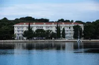 Brijuni Rooms Karmen Hotels in Peroj