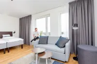 ApartDirect Älvsjö - ที่มีที่จอดรถ