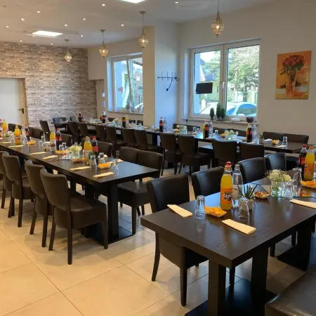 Apart-Hotel Rheinischer Hof Dormagen