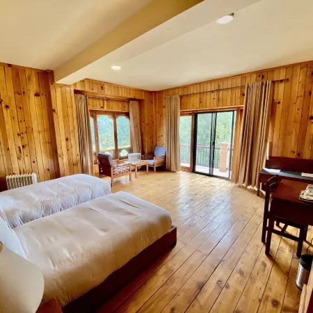 Taktsang Village Resort Hoteles en Paro