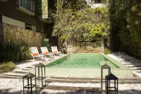 Mine Hotel - Swimmingpools