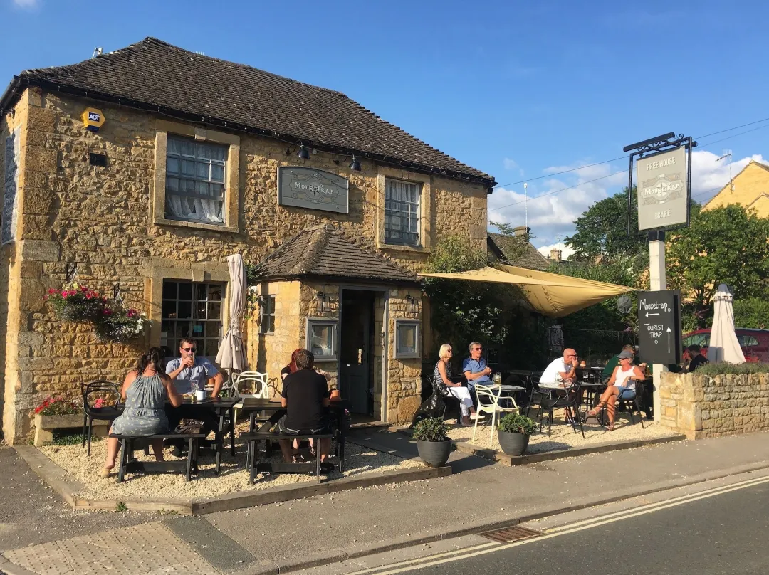The Mousetrap Inn - Bourton-on-the-Water