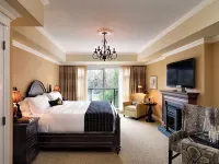 Oak Bay Beach Hotel - balcony