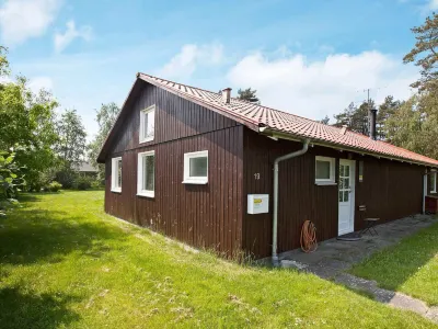 8 Person Holiday Home in Dannemare-by Traum