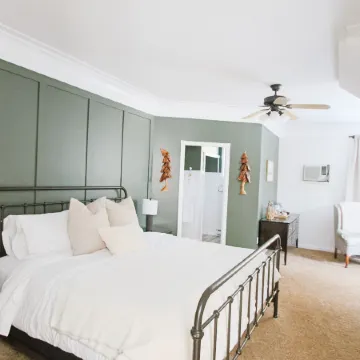 The Inn at the Ninth Hole Bed & Breakfast